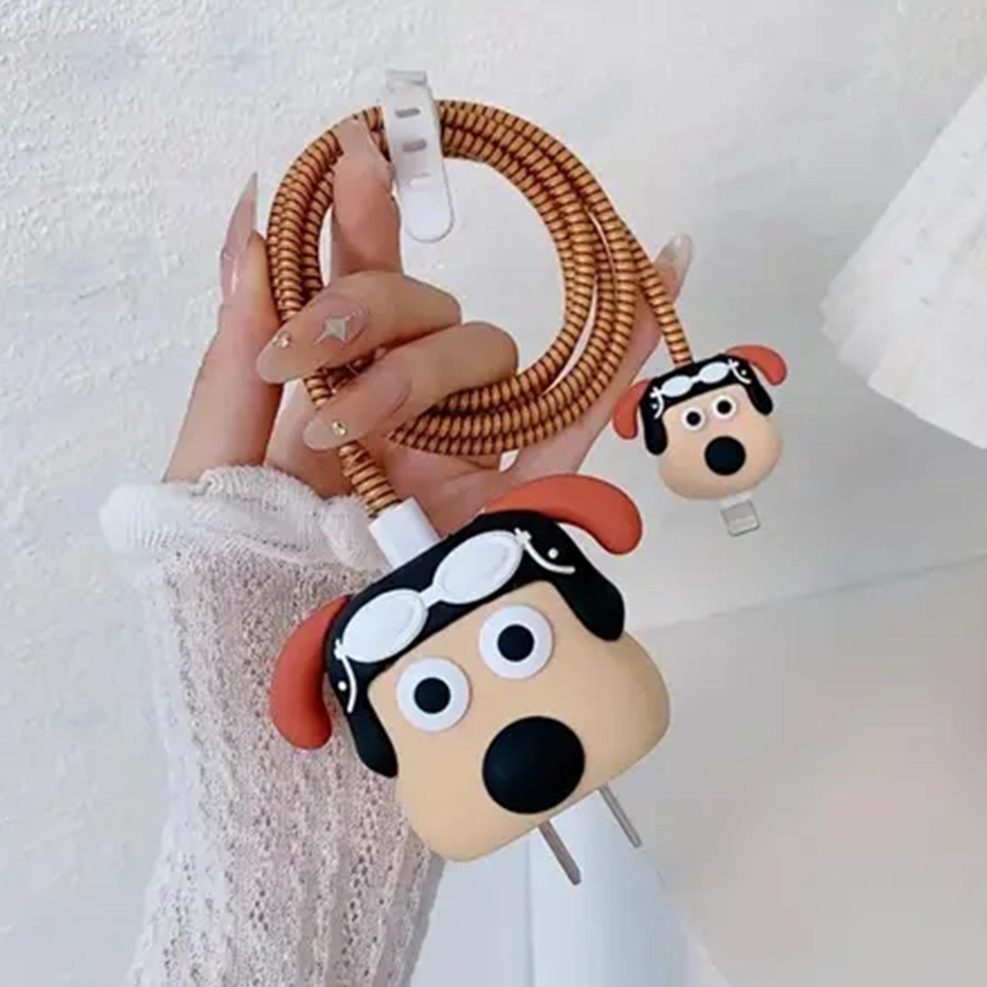 Flying Dog 18W/20W iPhone Charger Cover – Playful Protection with Cute Design