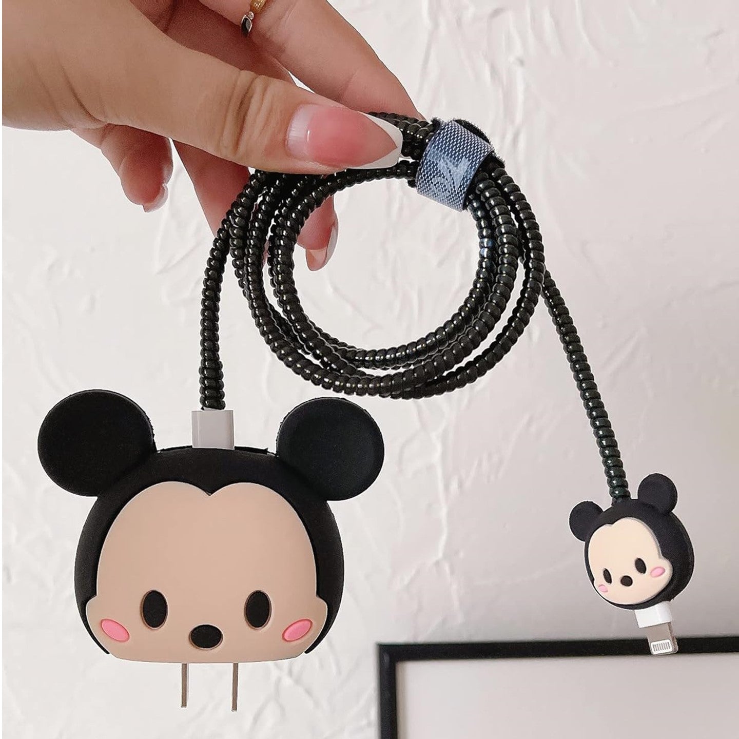 Mickey Mouse 18W/20W iPhone Charger Cover – Playful Protection with Cute Design