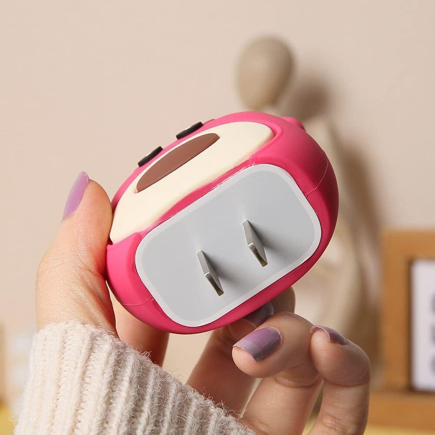 Lots-o'-Huggin' Bear 18W/20W iPhone Charger Cover – Playful Protection with Cute Design