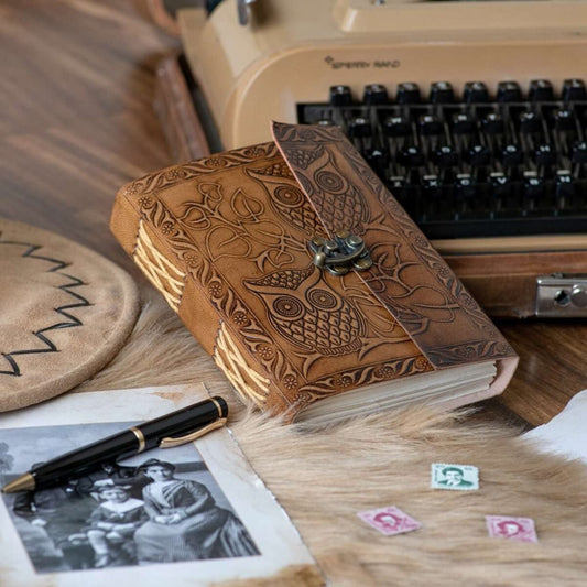 Wise Owl Overlap Cover Leather Journal